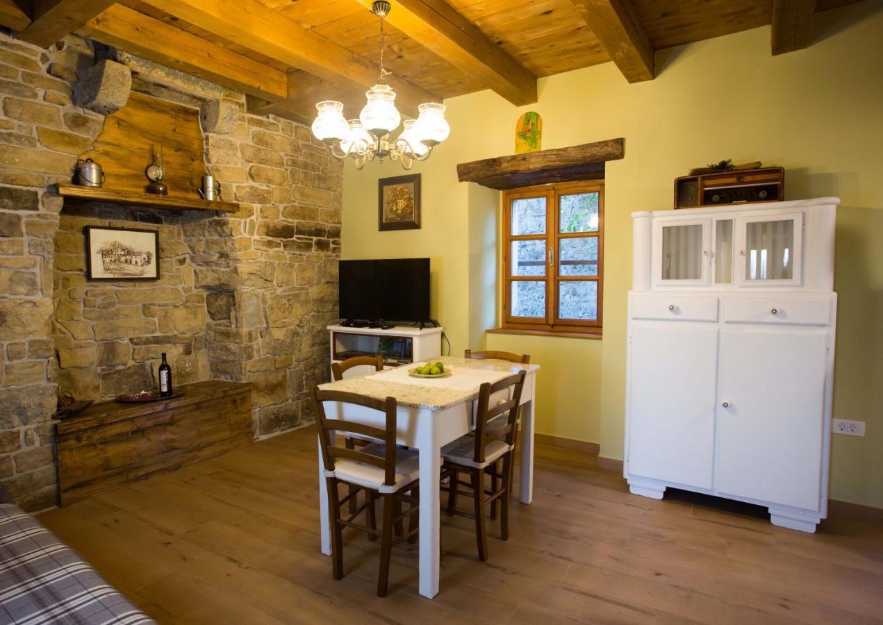 Apartma Baladur Brezovica pri Gradinu Bagian luar foto